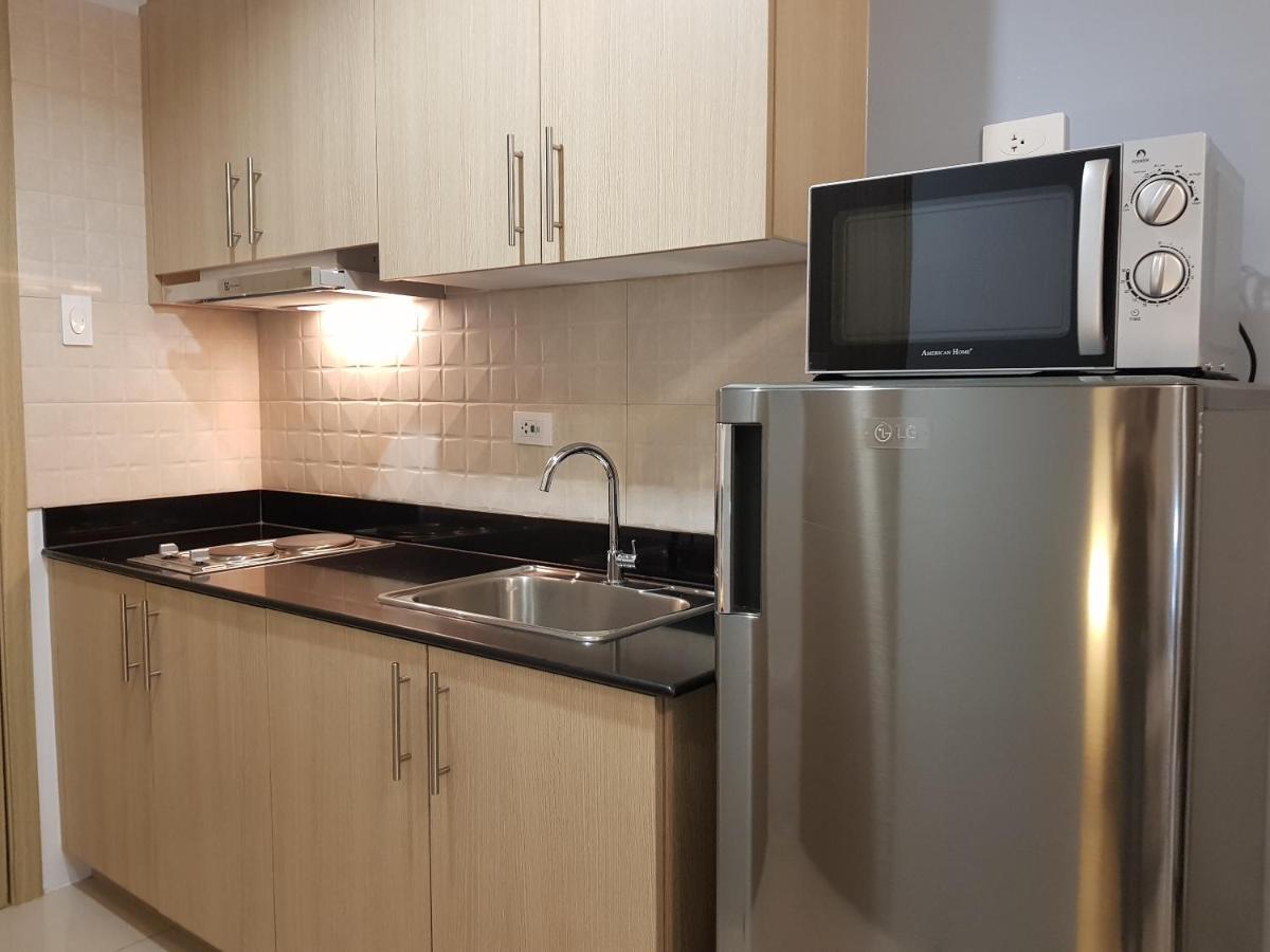 Breeze Residences By Cs Luxe Manila Luaran gambar