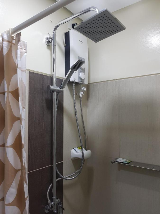 Breeze Residences By Cs Luxe Manila Luaran gambar