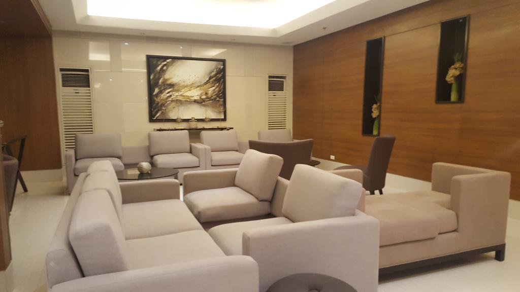 Breeze Residences By Cs Luxe Manila Luaran gambar