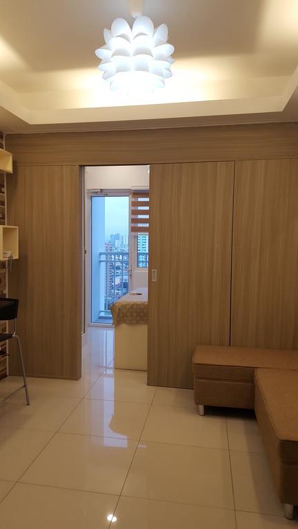 Breeze Residences By Cs Luxe Manila Luaran gambar